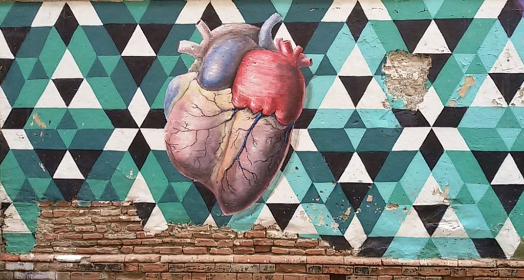 Heart Zoom In Street Art, MAUS Project SOHO, Street Art Malaga Lagunillas